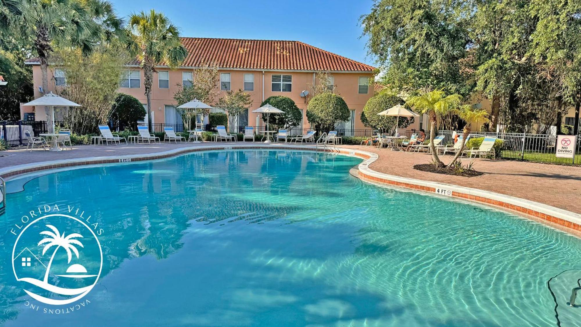 Compass Bay - Close To Holiday home